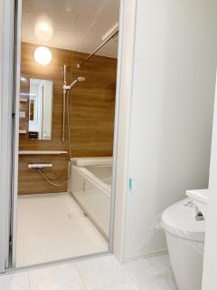 Shinjuku#ookubo#kabukicho#New built 4beds room,3 toilets, 2 shower rooms#新宿中心#大久保#歌舞伎#地铁站步行2分#新建一栋3层楼 4个卧室3个卫生间2个浴室1个客厅#高速无限制网络#智能马桶#干湿分离103 - Tokyo - 3