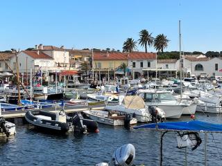 Maison avec cour située à 2 minutes des plages - 0