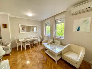 New Cosy Central Studio Grbavica - Novi Sad - 4