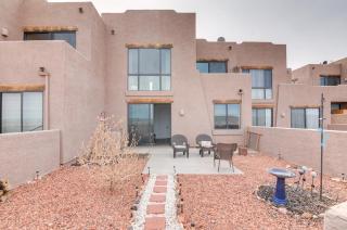 Lake Powell Views Adobe Townhome with Patio - Wahweap - 9