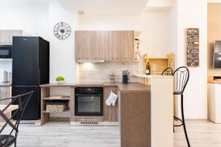 Charming Flat, Steps from Castle - Historic Part - Bratislava - 5