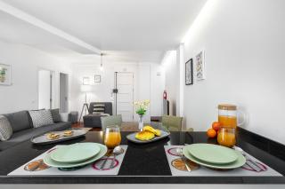 WHome Central City Serenity: Entrecampos Terrace Haven - Lissabon - 3