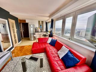 SAWA 6 metro fast WiFi 70'TV panorama HBO, Netflix, Dsiney+ - Varsavia - 3
