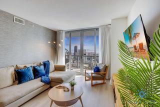 Infinite View Balcony Gym Amaizing Pool - Hallandale Beach - 9