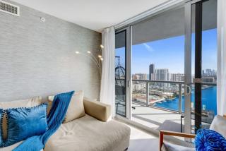 Infinite View Balcony Gym Amaizing Pool - Hallandale Beach - 1