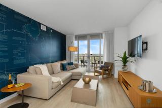 Infinite View and Balcony with Pool, Near Beach - Hallandale Beach - 9