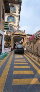 Dream Live Stay Inn - Srinagar - 5