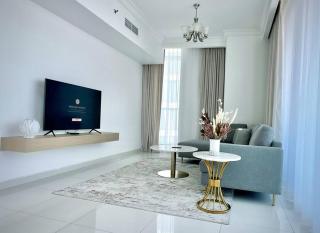 Two Bedroom Apartment in Business Bay with Canal and Pad View - 7