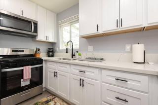 Lovely 3bedroom condo with free parking on premise - Los Angeles - 7