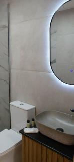 Oniropetra Luxury Suites - 3