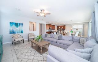 1737IA VILLA 5 BED/5 BA - Kissimmee - 0