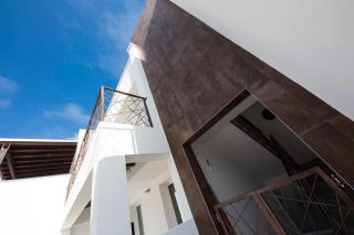 Anchor House - 7