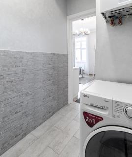 Golden Rose ! Apartments Lviv S - 3