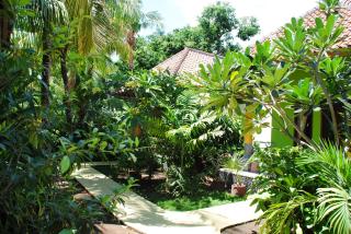 Kubu Sari Guest House - 9