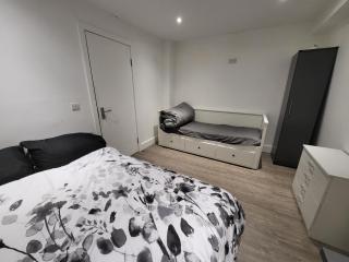 Private Room Near Central Ideal for City Explorers - London - 2
