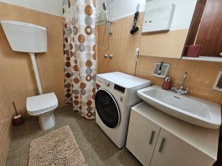 Adorable Dolomiti View Point Studio - Nevegal - 3