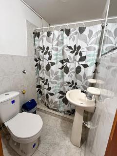 Apartaestudio Cerca al Parque Lago - 1