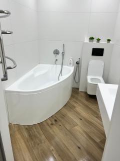 Люкс апартаменты РАЙОН АВТОВОКЗАЛА,в ЖКАрена та ЖК Great House ПОБЛИЗУ ОБЛАСНОІ ЛІКАРНІ - Rivne - 4