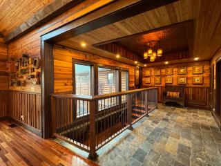 Lake Tower Lodge - New Rome - 1