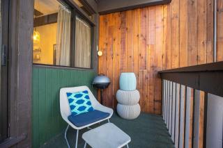 Tamarisk MidCentury Modern Walk To Main Street And Slopes - 6