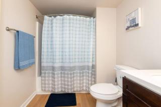Comfy Cozy Apt with pool & hot tub in downtown LA' - Los Angeles - 7