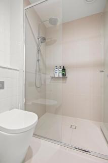 StayAU Modern 2BR Townhouse w/ pool - 4