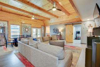 Spacious Ozawkie Home - Near Lake Perry! - Ozawkie - 6