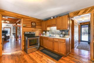 Cozy Mount Union Cabin with Fire Pit and River Access - - 2