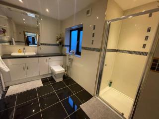 Executive Residence - Yorkshire Staycation Home - Gomersal - 3