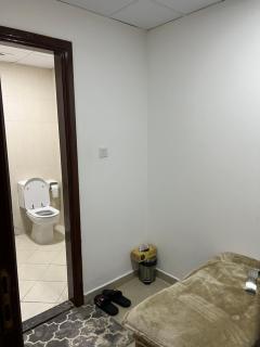 F22R4 Small room attach bath at beach - 2