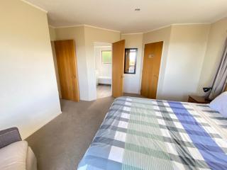 Pohara's Kauri Lodge - 3