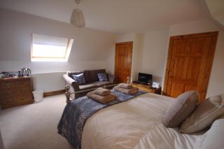 Off The Hill B&B - 5