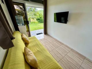 TVH LODGE MOOREA-Fare Toru - accès mer - 9