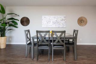 Hollywood 2Bed Apt w Rooftop pool & Panoramic View - 1