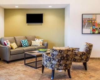 Quality Inn Streetsboro - Kent - 7