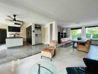 Xxl House With Free Parking & 3 Bedrooms - Tilburgo - 9
