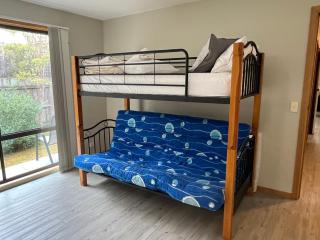 Relax on Ripple - 5 min walk to patrolled beach - 3