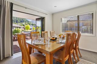 16 Rutherford Crescent - 3