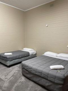 Club Hotel - Glen Innes - 2