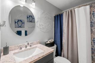 Stylish Haven 11 Minutes from the Richmond Airport - Richmond - 2