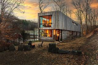 Longhaus: Modern Minimalist Luxury Home: Firepit, outdoor kitchen, pets - Mars Hill - 0