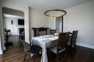 Charming Modern Home! - Elmhurst - 1