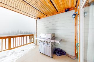 Snowfall Lodge 7 - 8