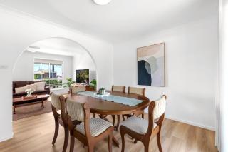 Johnny & Paula's Place - Vincentia - 4