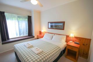 Silver Birches Holiday Village - Unit 2 - Bright - 2