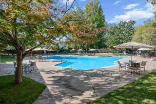 Gorgeous Napa Condo, Spectacular Golf Course View - Napa - 0