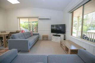 Silver Birches Holiday Village - Unit 4 - Bright - 9