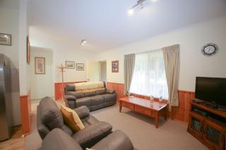 Silver Birches Holiday Village - Unit 5 - Bright - 4