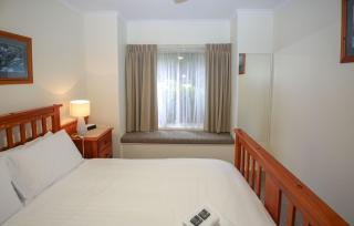 Silver Birches Holiday Village - Unit 5 - Bright - 2
