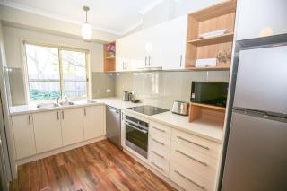 Silver Birches Holiday Village - Unit 6 - Bright - 8
